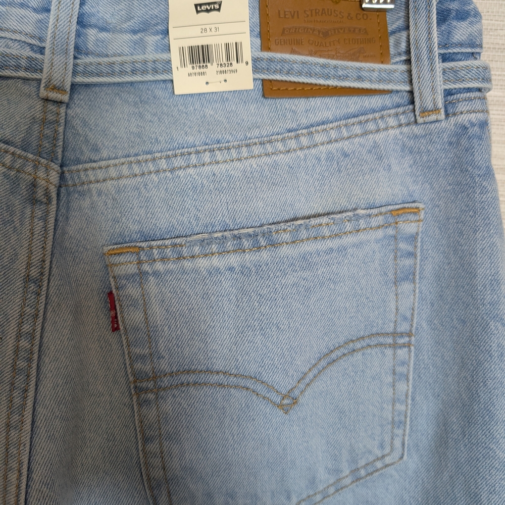 Free People Levi's XL Straight Karmas Coming Baggy Jeans Light Distressed NWT 28 - Picture 8 of 12